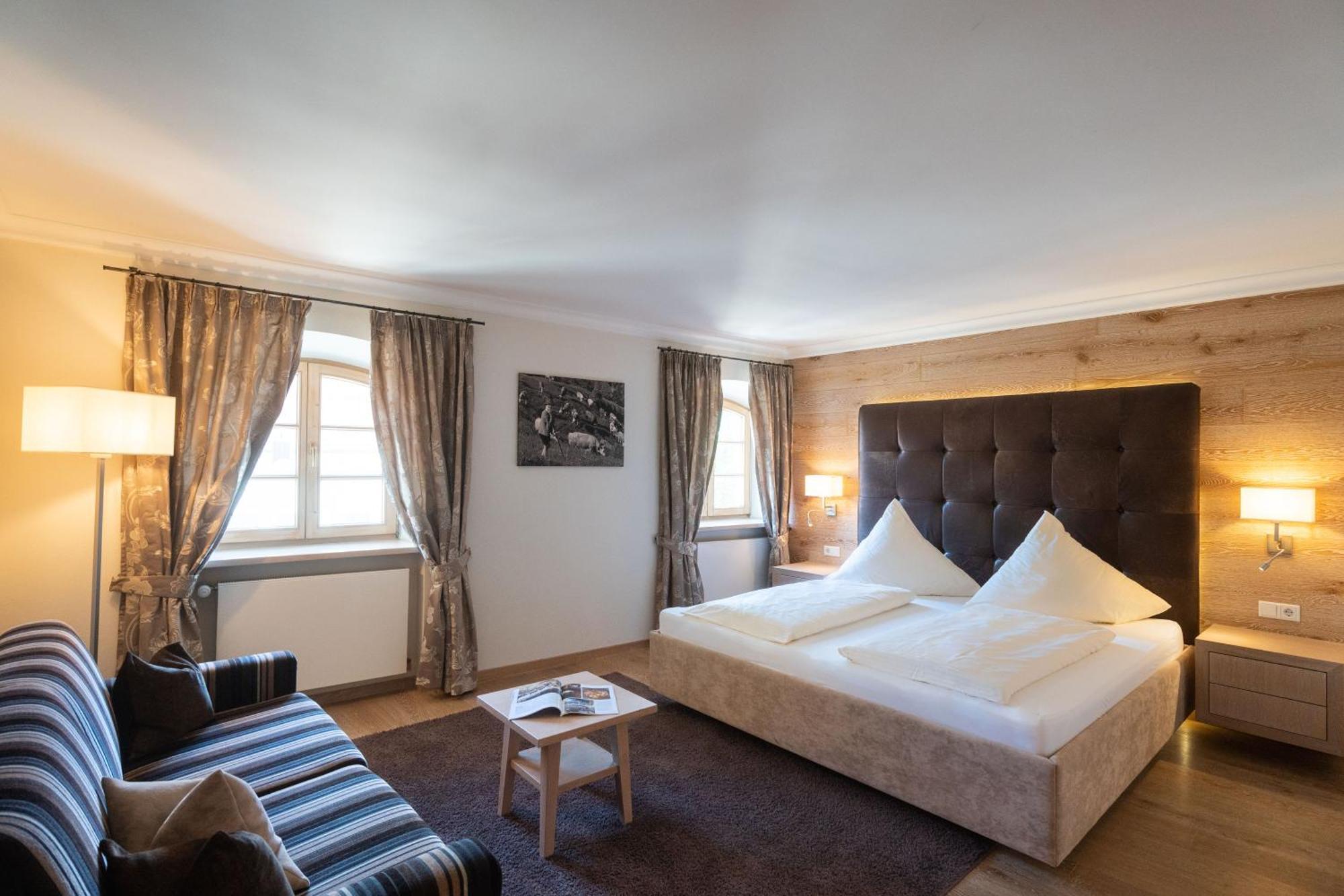 Hotel Gasthof Alte Post Holzkirchen Holzkirchen  Extérieur photo