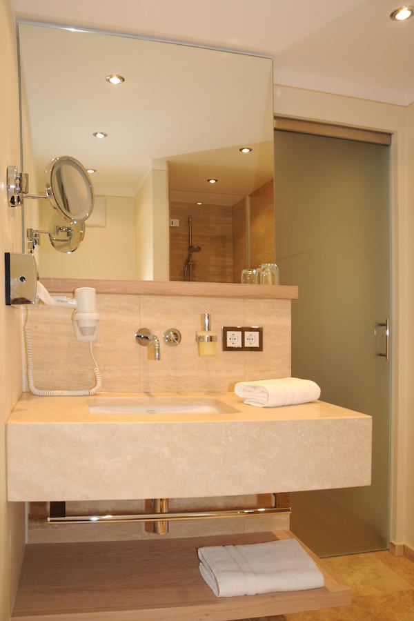 Hotel Gasthof Alte Post Holzkirchen Holzkirchen  Extérieur photo